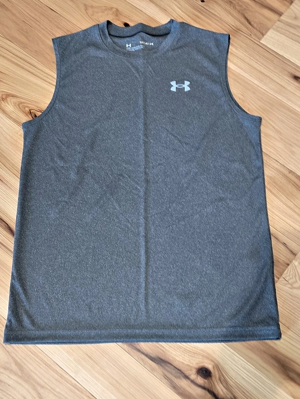 Under Armour Boys Large Gray Athletic Tank Top